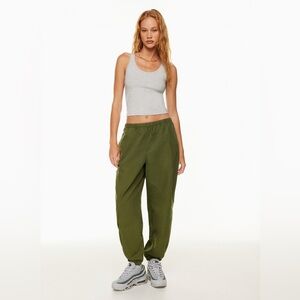 TNA Khaki Deploy Parachute Pant, size Large